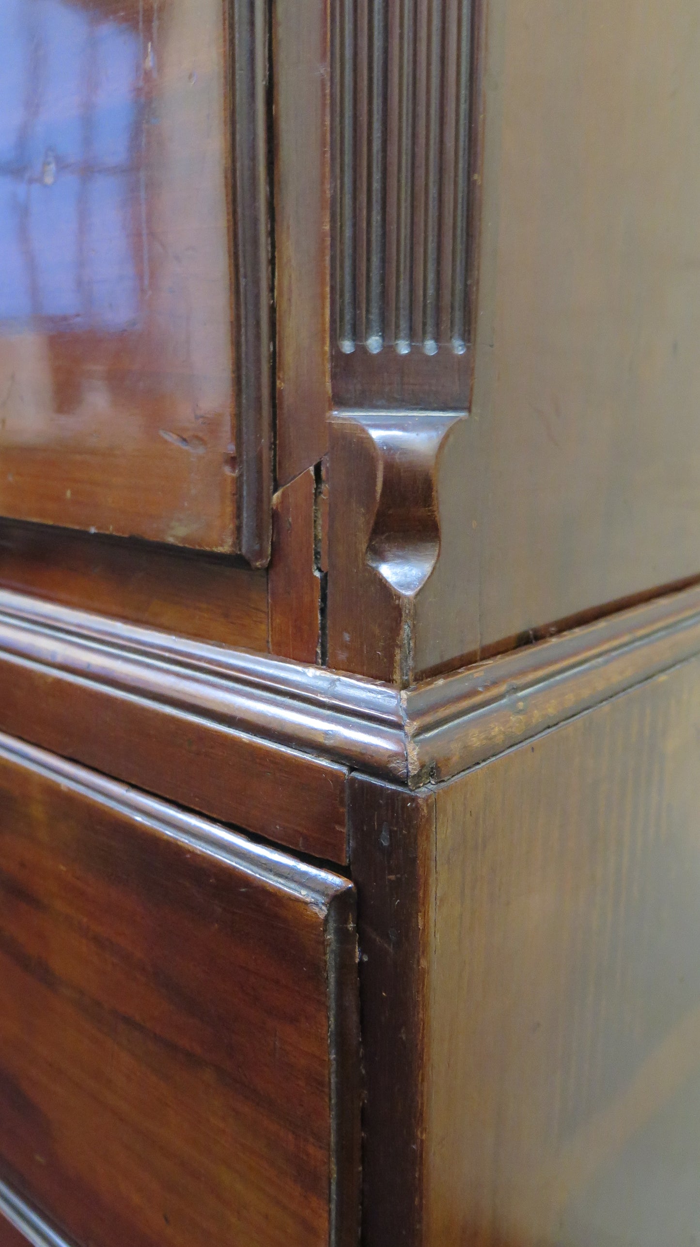 Antique English mahogany tall boy chest on chest chest of drawers 19th century chest of drawers vs