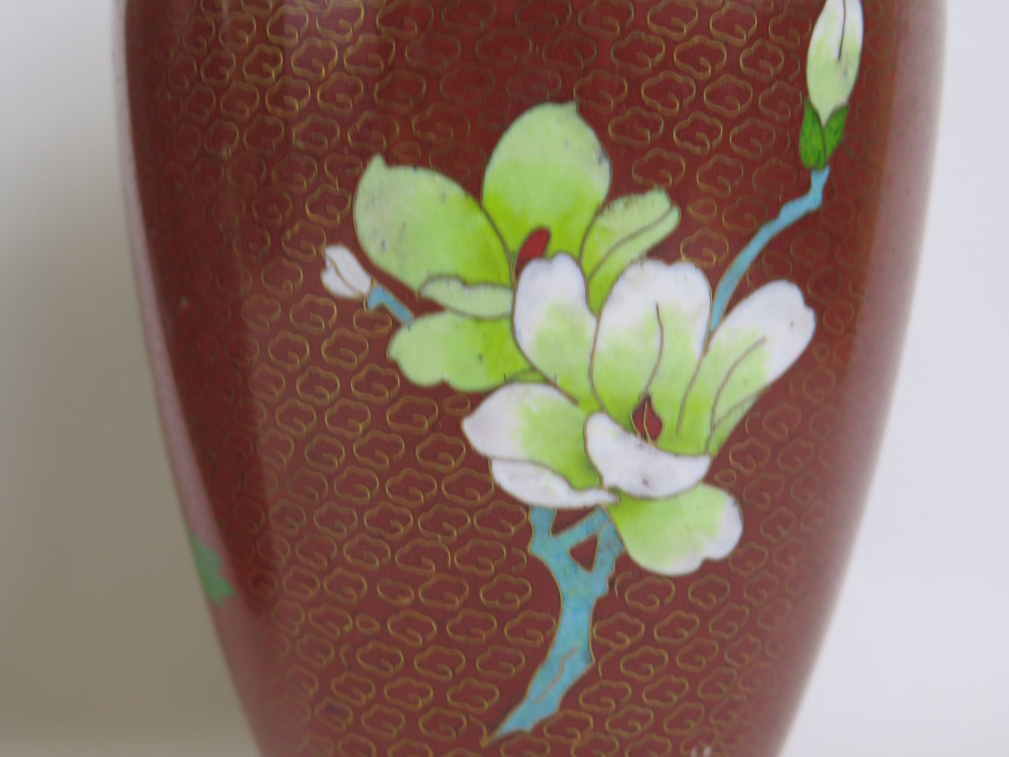 Pair of cloisonné vases vintage vase China Asia red colored floral flowers CM1