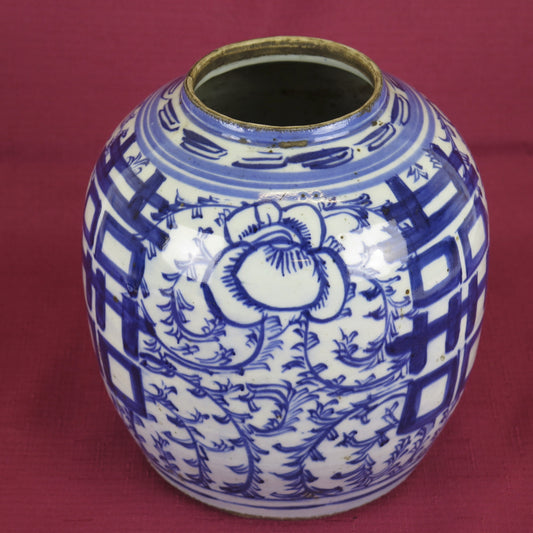 Antique Chinese blue white ceramic vase hand painted from Chinese Asia collection CM2
