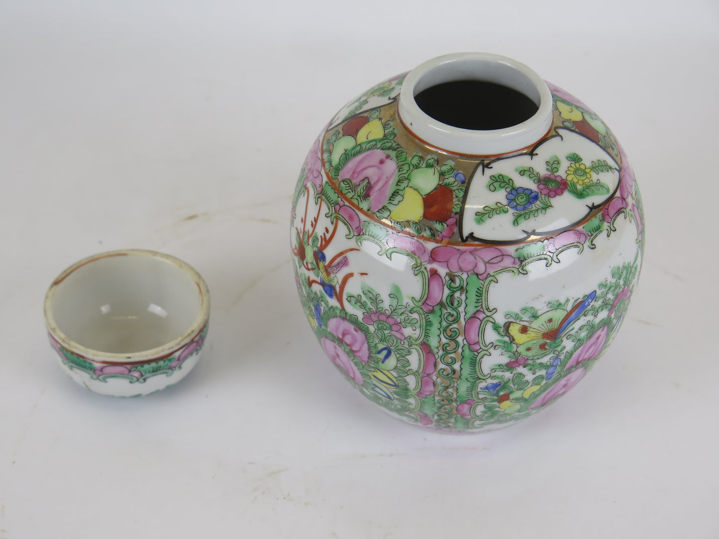 Vecchio vaso in porcellana cinese Cina vintage decorativo dipinto mano boccia CM2