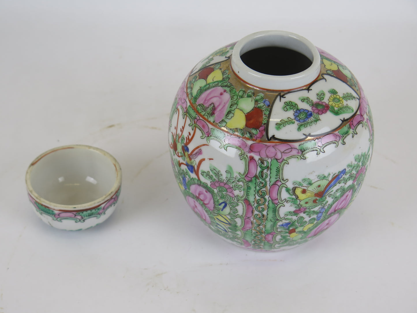 Old Chinese porcelain vase China vintage decorative hand painted bowl CM2