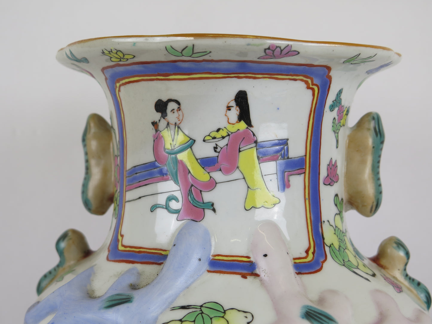 Hand-painted ceramic vase China 1900s Asian Chinese sustainable art green CM3