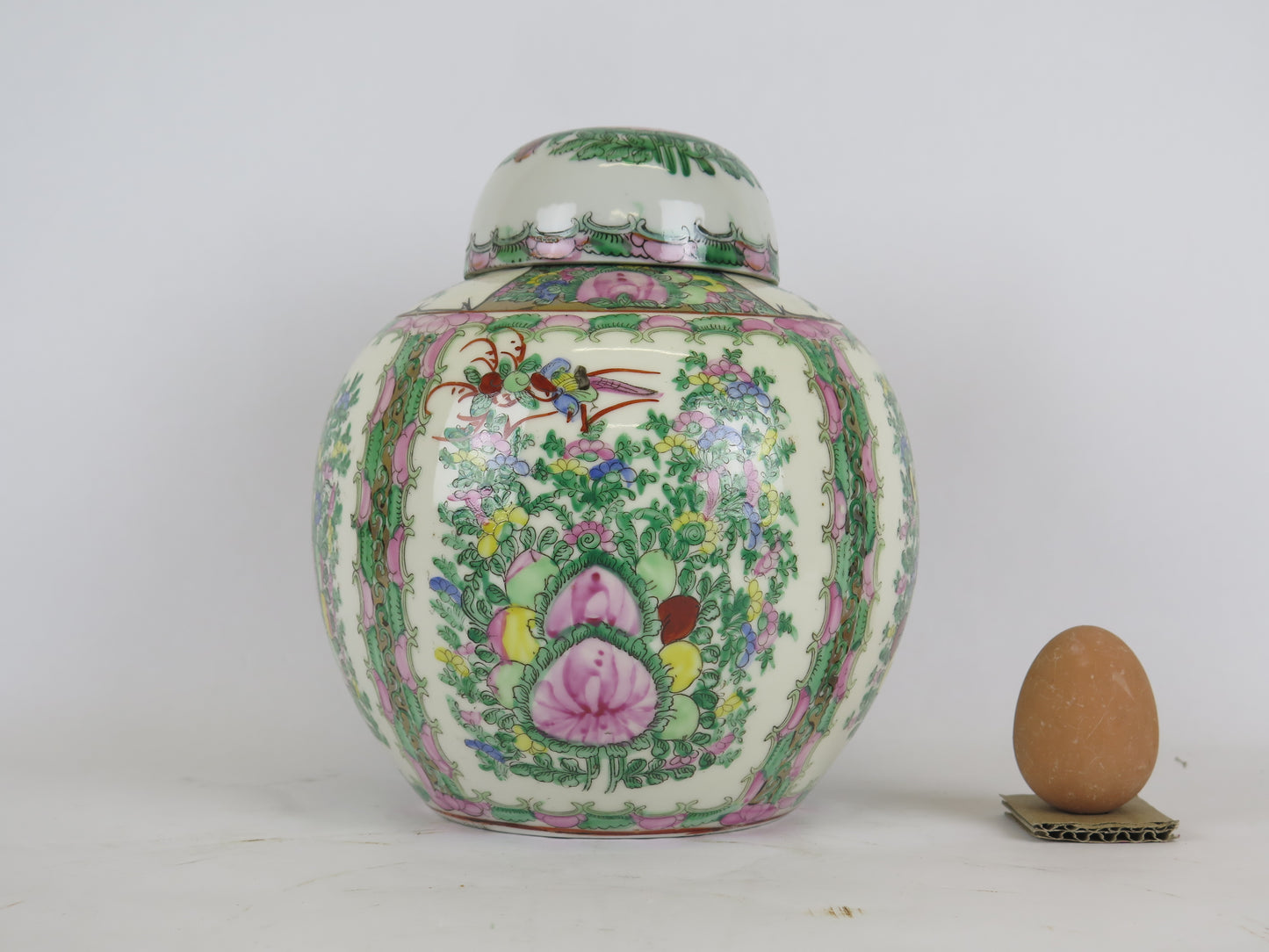 Vaso in porcellana cinese vintage decorativo dipinto mano urna cina boccia cm3