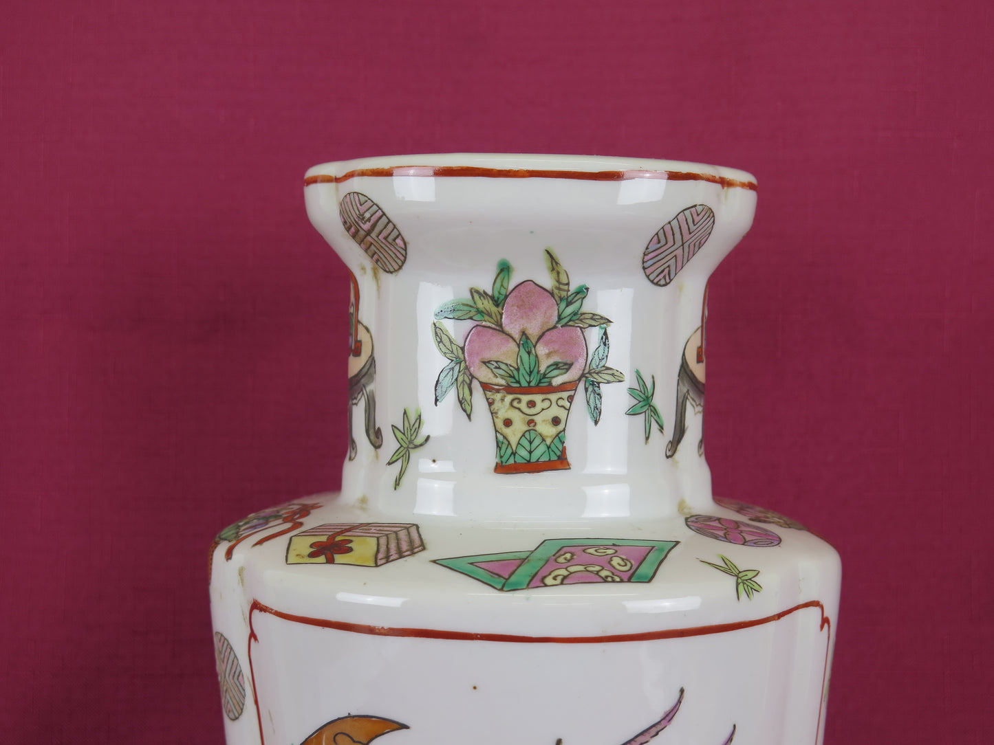 Vintage Chinese ceramic vase hand painted home decoration flower vase CM4