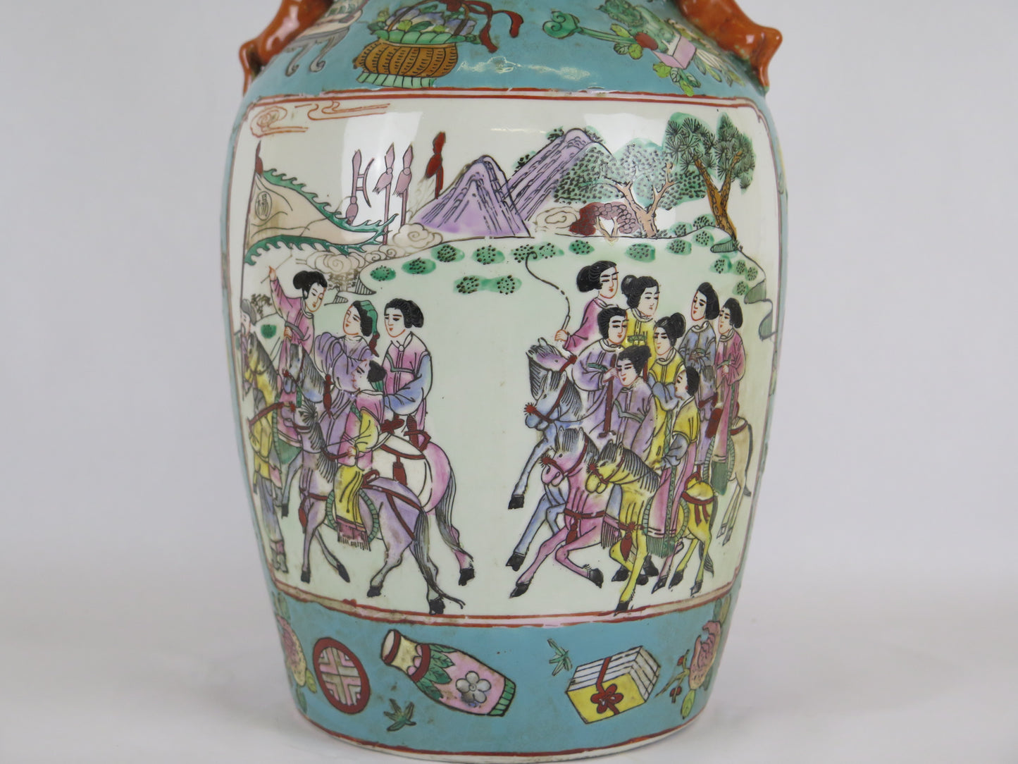 Chinese hand-painted ceramic vase with flowers and characters, vintage landscapes, collectible vase for home decoration CM5