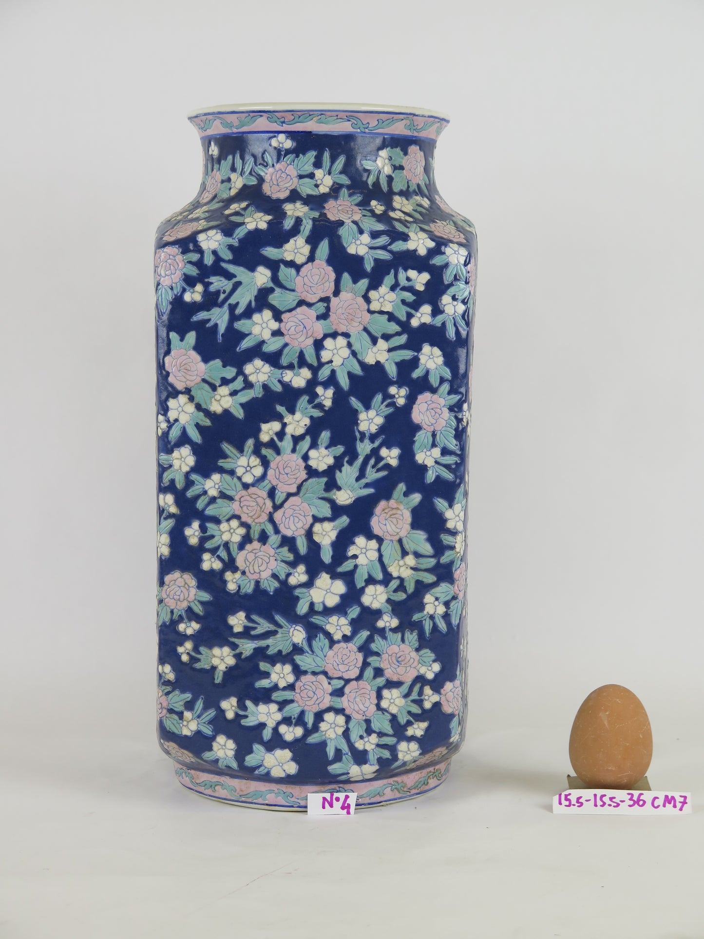 Large hand-painted ceramic vase with flowers Chinese ceramic vase China Asia vintage CM7 n4