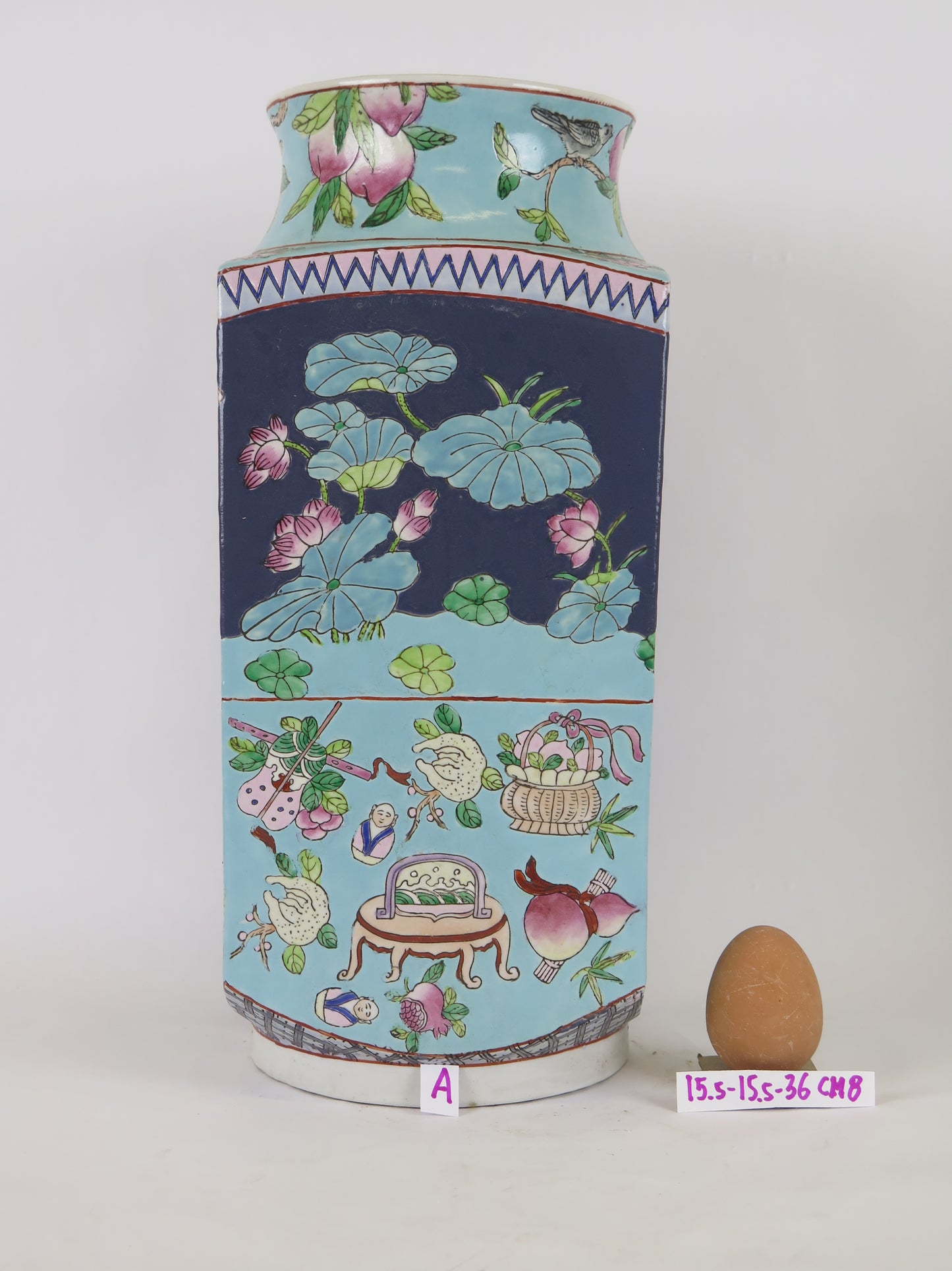 Collectible vintage Chinese ceramic vase Original China high quality CM8 a