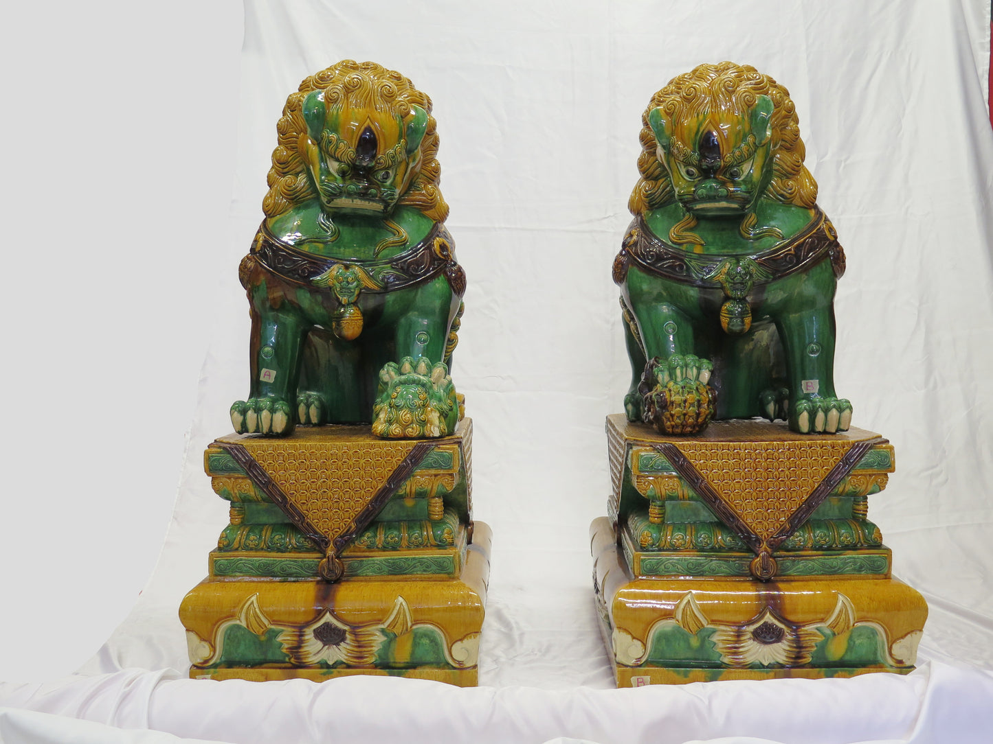 Two large ceramic foo dogs 88cm tall vintage Chinese ceramic hand painted Shishi China Chinese guard lions large glazed ceramic