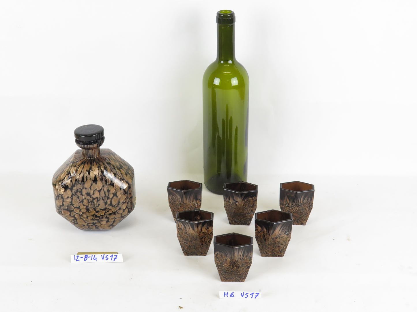 Bottle and 6 liqueur glasses vintage speckled glass vintage art nouveau design vs17
