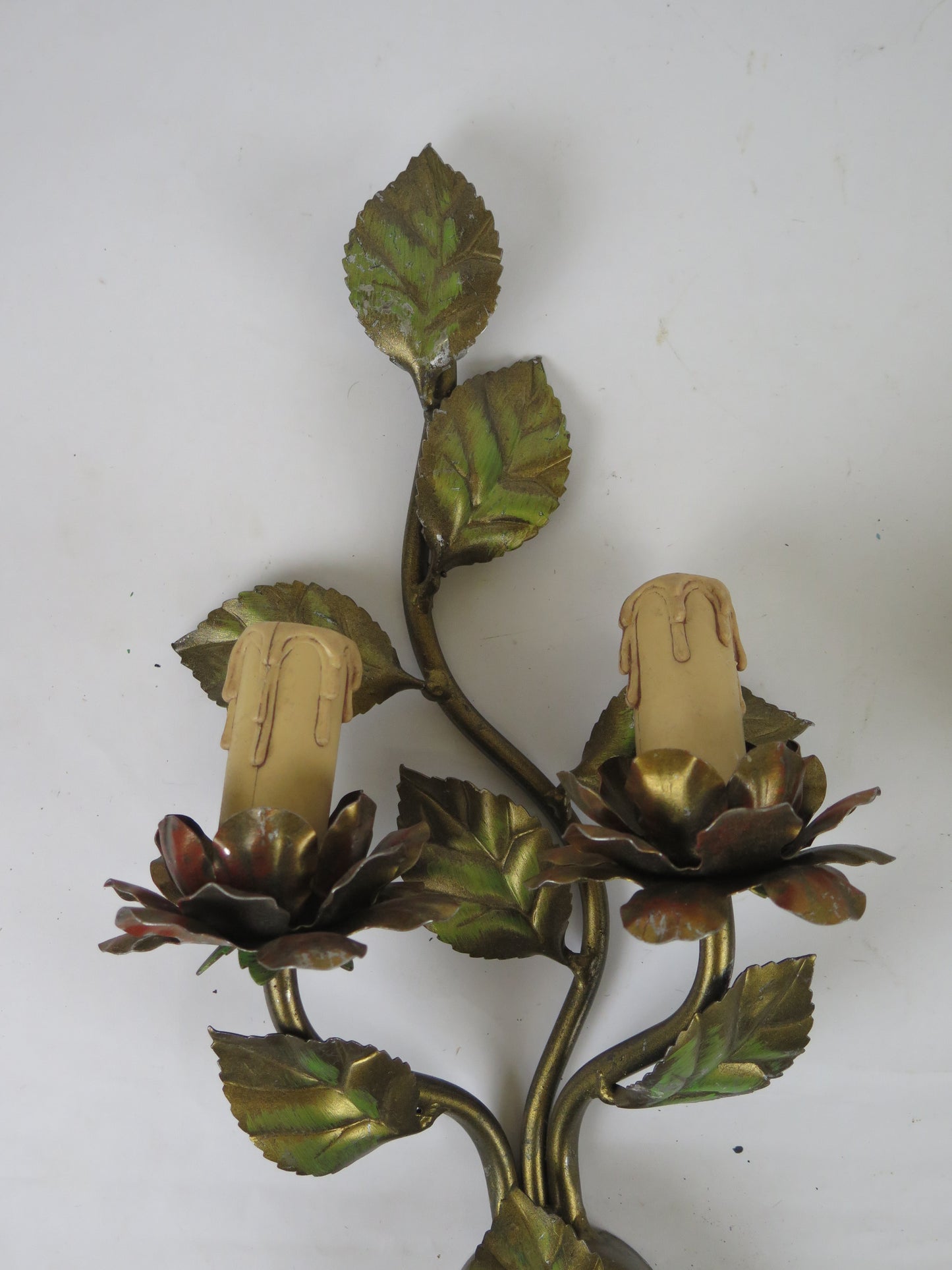 Pair of floral appliques leaves flowers in wrought iron with two vintage wall lights X17 9-10