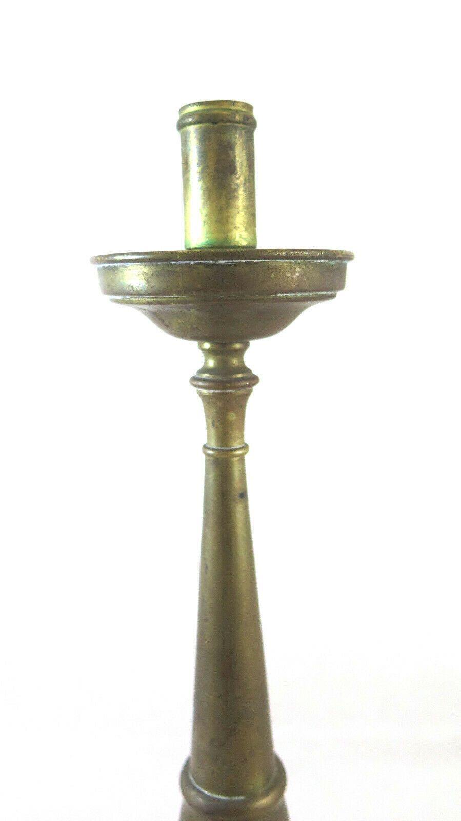 VECCHIA TORCERA IN BRONZO CANDELIERE CANDELABRO PICCOLE DIMENSIONI GR3 - Belbello Antiques