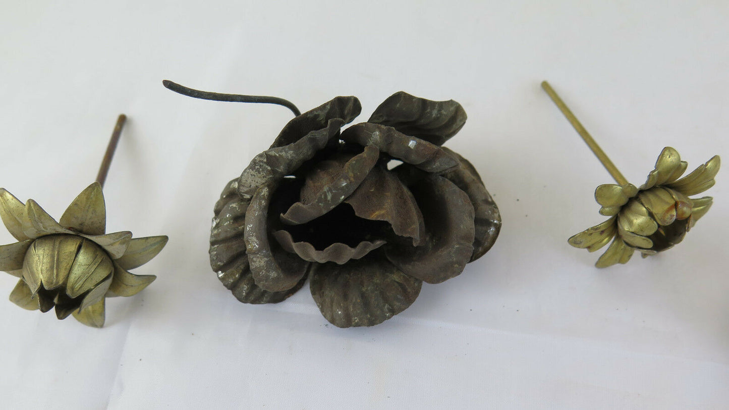 ANTIQUE IRON FLOWERS HAND-MADE FLORAL FRIEZES MID-20TH CENTURY CH15