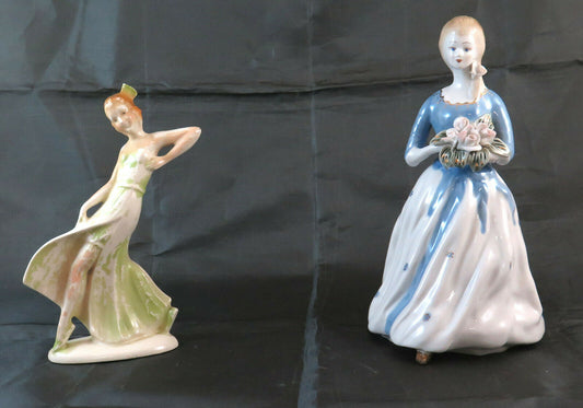 DUE STATUINE DI PORCELLANA VINTAGE BALLERINA DONNA CON MAZZO DI FIORI BM18