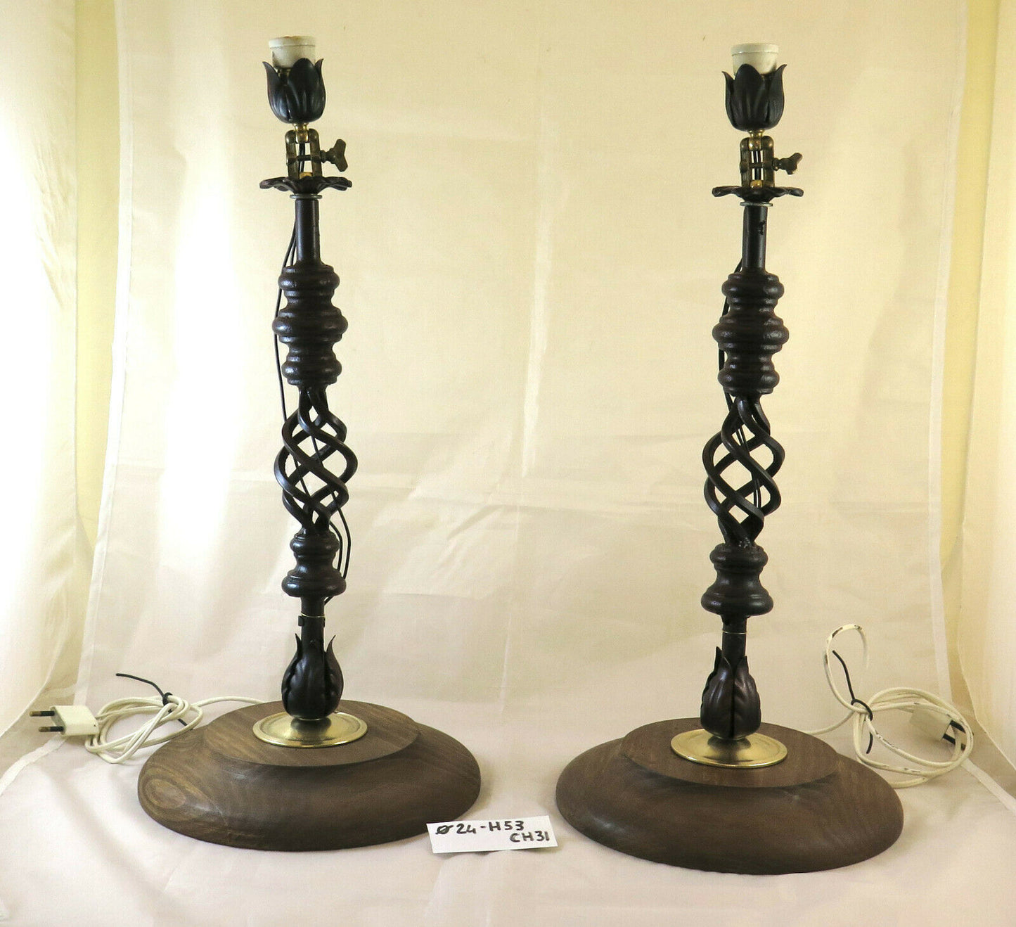 PAIR OF ABAT-JOUR VINTAGE HANDMADE TABLE DESK LAMPS QUALITY CH31 