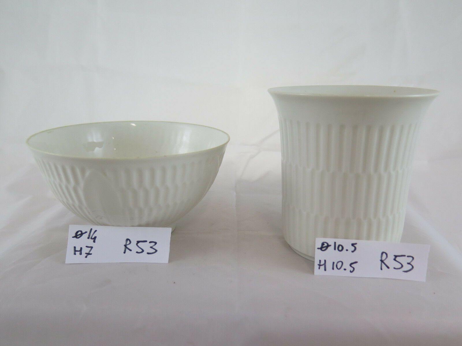 ROYAL COPENHAGEN 4036 E 3431 DUE VASI COPPE CENTRATAVOLA IN CERAMICA BIANCA R53 - Belbello Antiques