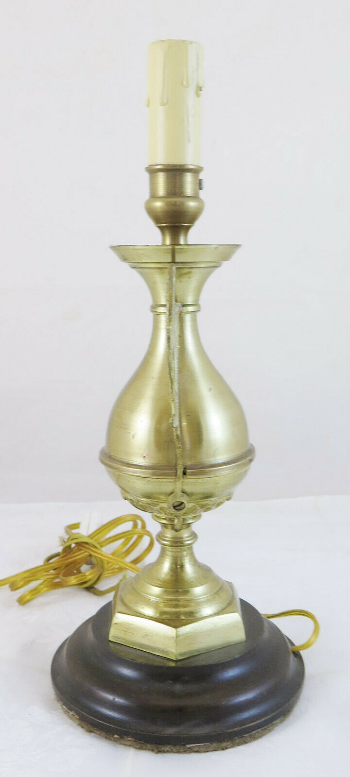 VINTAGE GOLDEN ABAT-JOUR BRASS TABLE LAMP FOR DESK OR WORK CH5