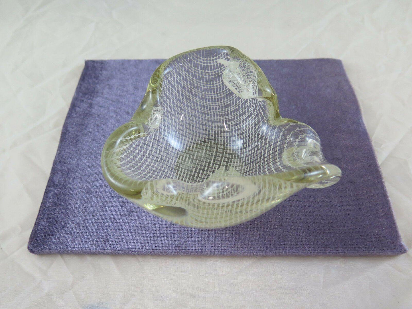 PORTACENERE IN VETRO A CONCHIGLIA DANIMARCA 1960 VINTAGE GLASS ASHTRAY R16 - Belbello Antiques