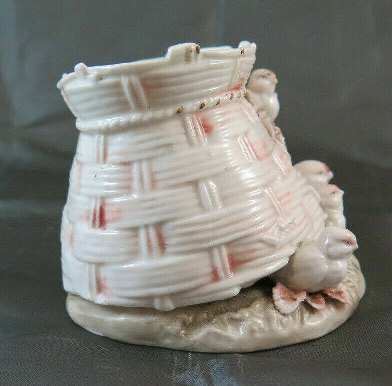 ANTIQUE PORCELAIN VASE RUDOLSTADT GERMANY 18TH CENTURY VASE BM21 