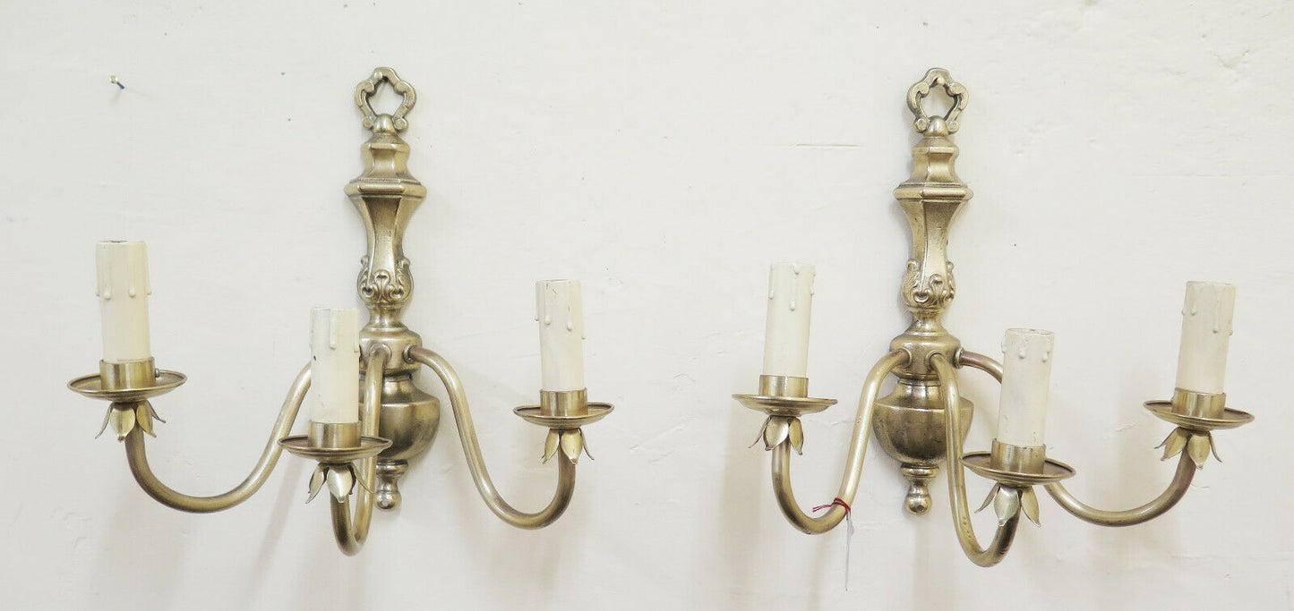 TWO THREE-LIGHT WALL LIGHTS IN BRONZE BAROQUE STYLE HIGH QUALITY HANDMADE CH1