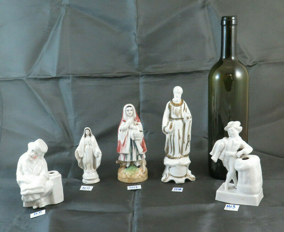 5 PORCELAIN FIGURINES OF VARIOUS KINDS AND SUBJECTS VINTAGE BM9 FIGURE 