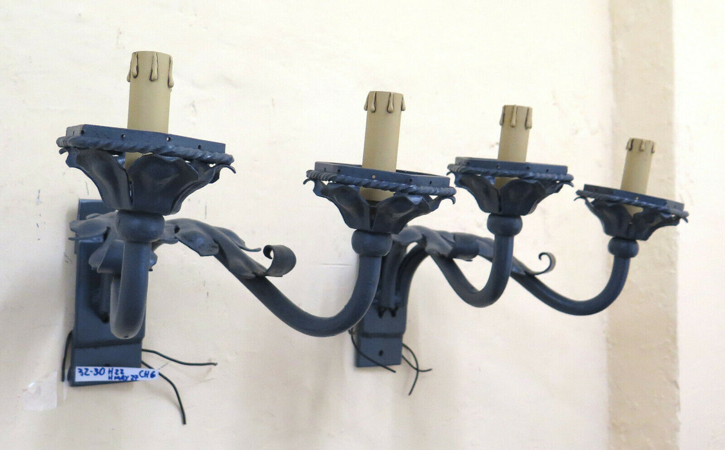 TWO VINTAGE HANDMADE WROUGHT IRON WALL LAMPS WALL LAMP CH6 