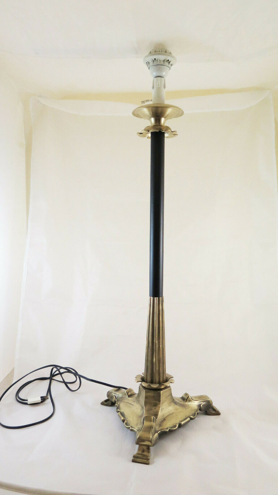 GRANDE LAMPADA DA TAVOLO VINTAGE OTTONE ABAT JOUR ARTIGIANALE STILE BAROCCO CH