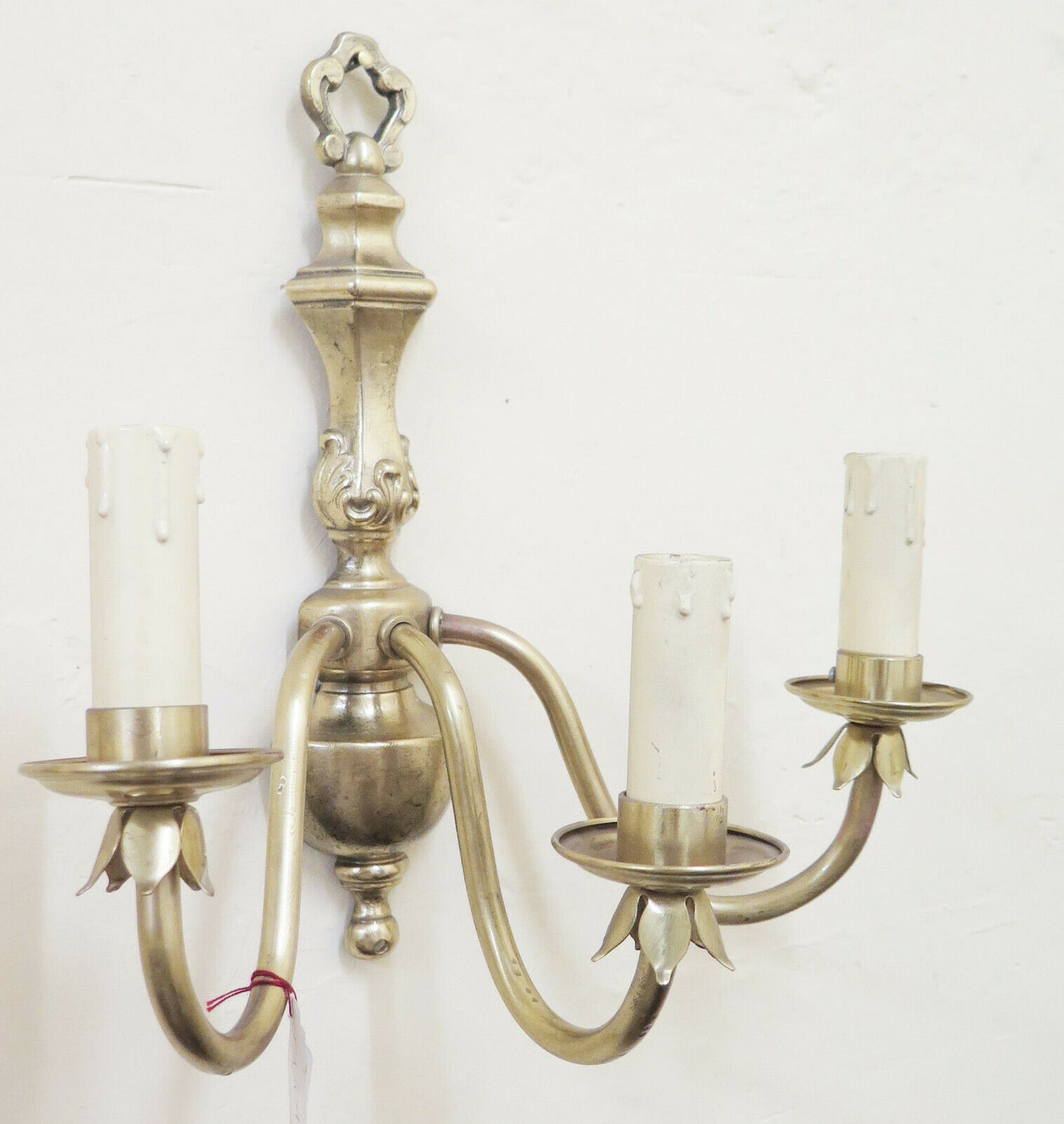 TWO THREE-LIGHT WALL LIGHTS IN BRONZE BAROQUE STYLE HIGH QUALITY HANDMADE CH1