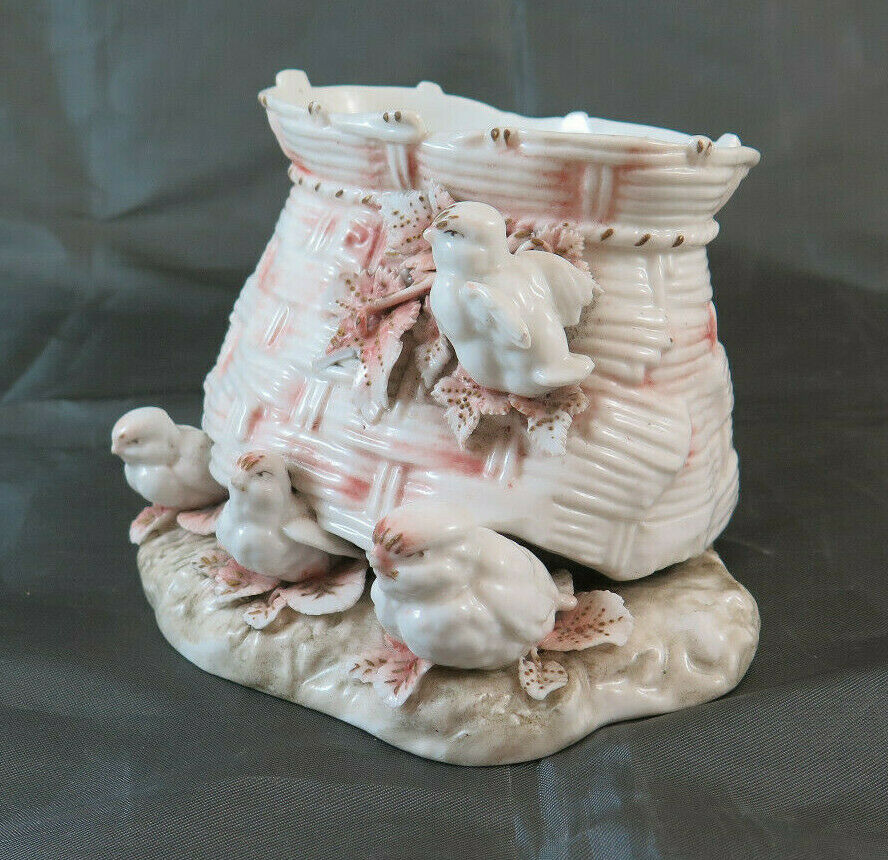 ANTIQUE PORCELAIN VASE RUDOLSTADT GERMANY 18TH CENTURY VASE BM21 