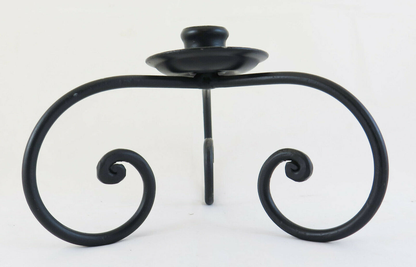 VINTAGE WROUGHT IRON CANDLESTICK SINGLE CANDLE HOLDER CANDELABRA LIGHT CH12