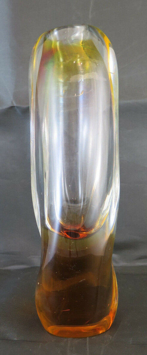 VINTAGE ARTISTIC GLASS VASE DESIGN CZECH REPUBLIC GLASS R121
