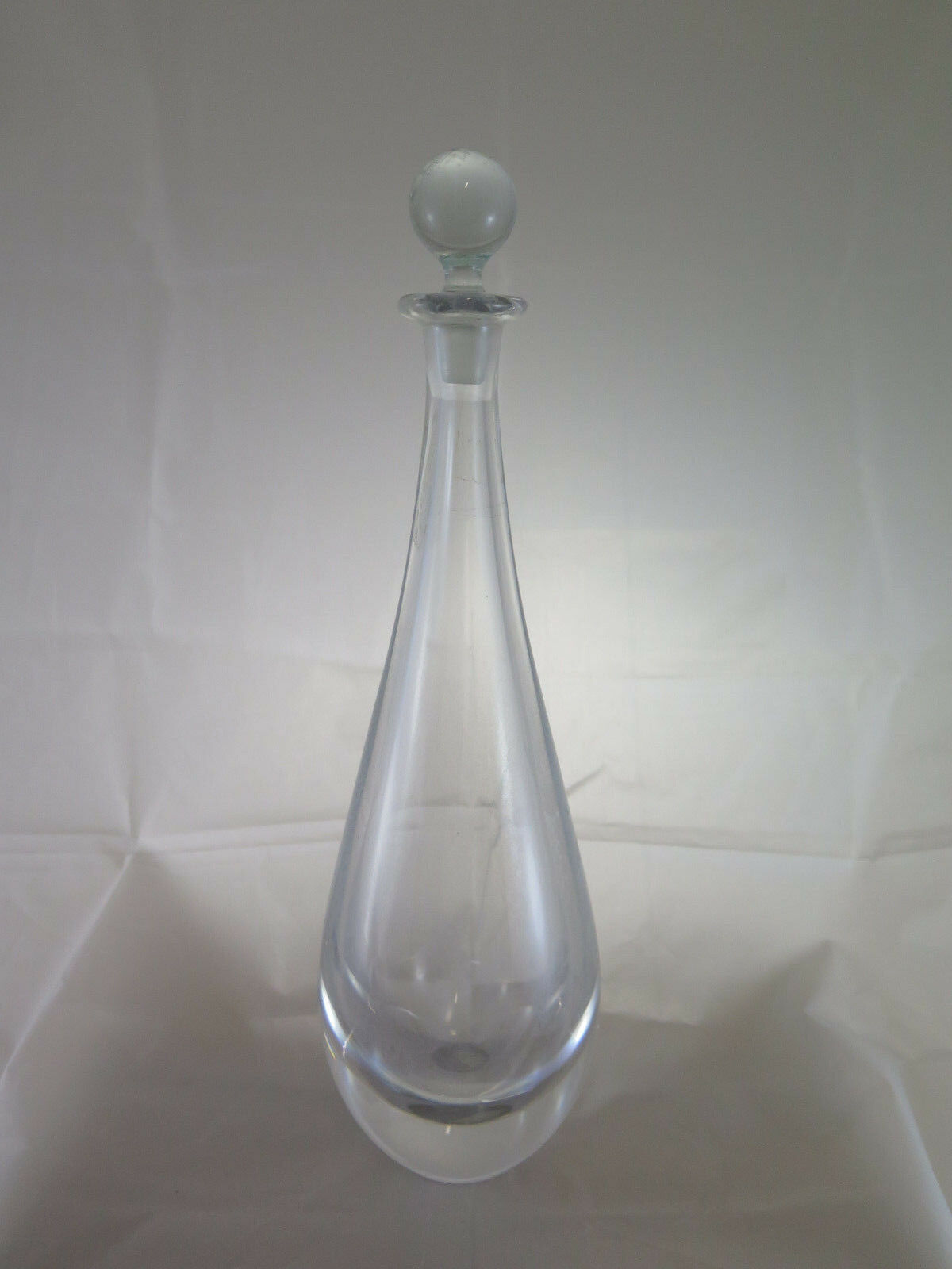 ANTIQUE CRYSTAL LIQUOR BOTTLE HOLMEGAARD ​​CRYSTAL BOTTLE DENMARK R36