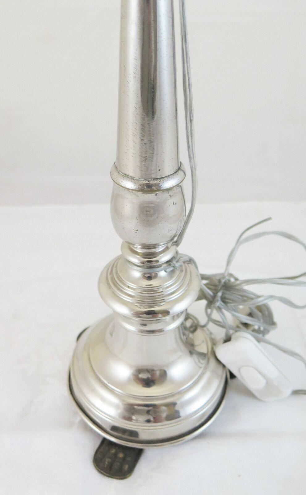 ABAT JOUR VINTAGE TABLE LAMP IN HANDMADE CHROME METAL 1960 CH5