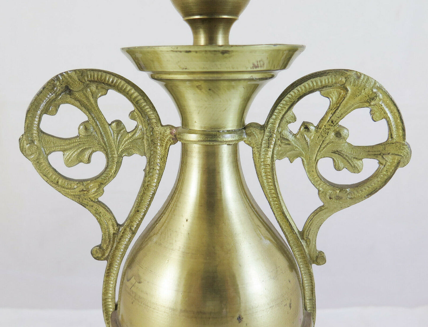 VINTAGE GOLDEN ABAT-JOUR BRASS TABLE LAMP FOR DESK OR WORK CH5