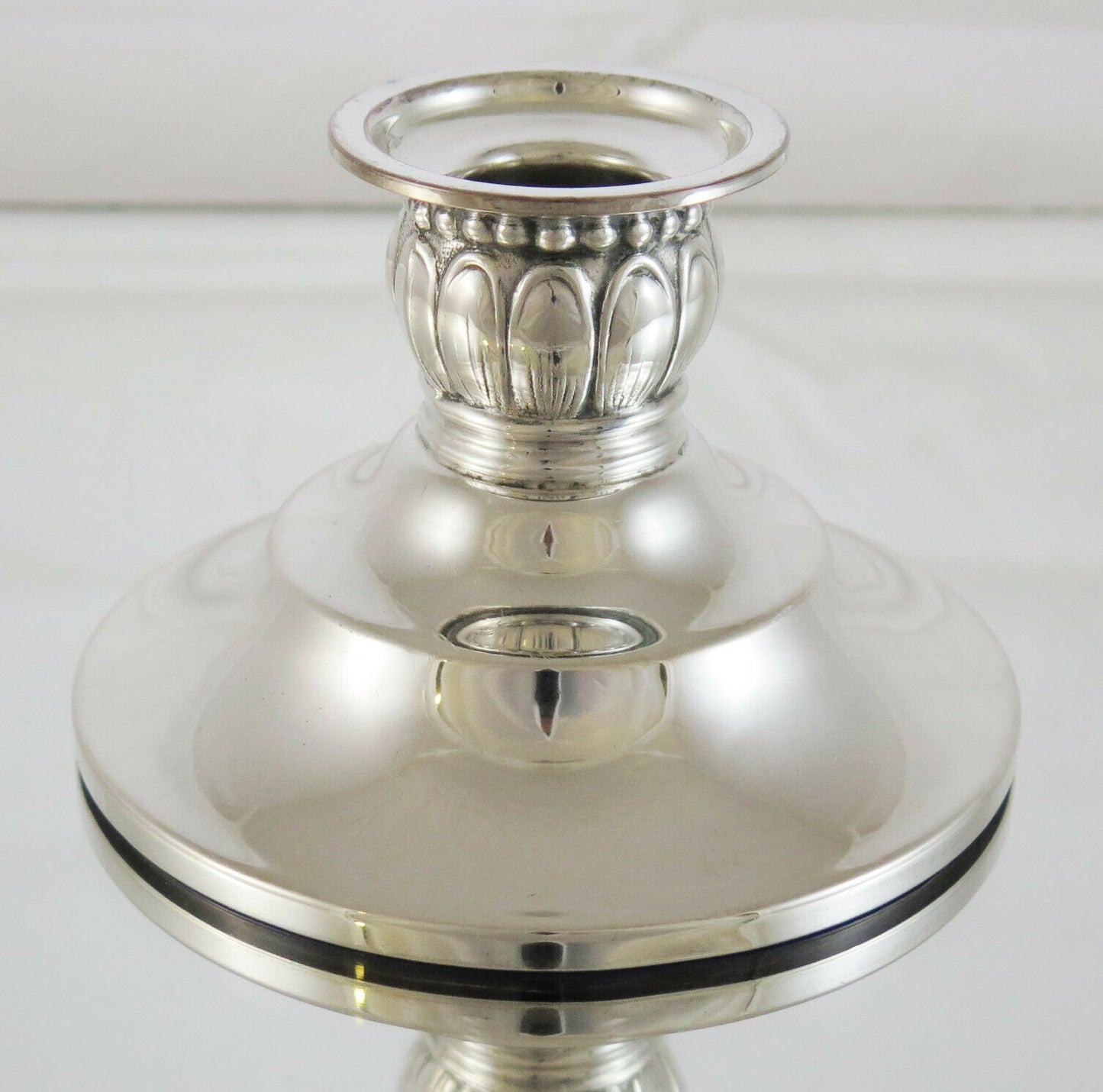 OLD CANDLESTICK LIE CANDLE HOLDER IN SILVER METAL TYPE SHEFFILED R62