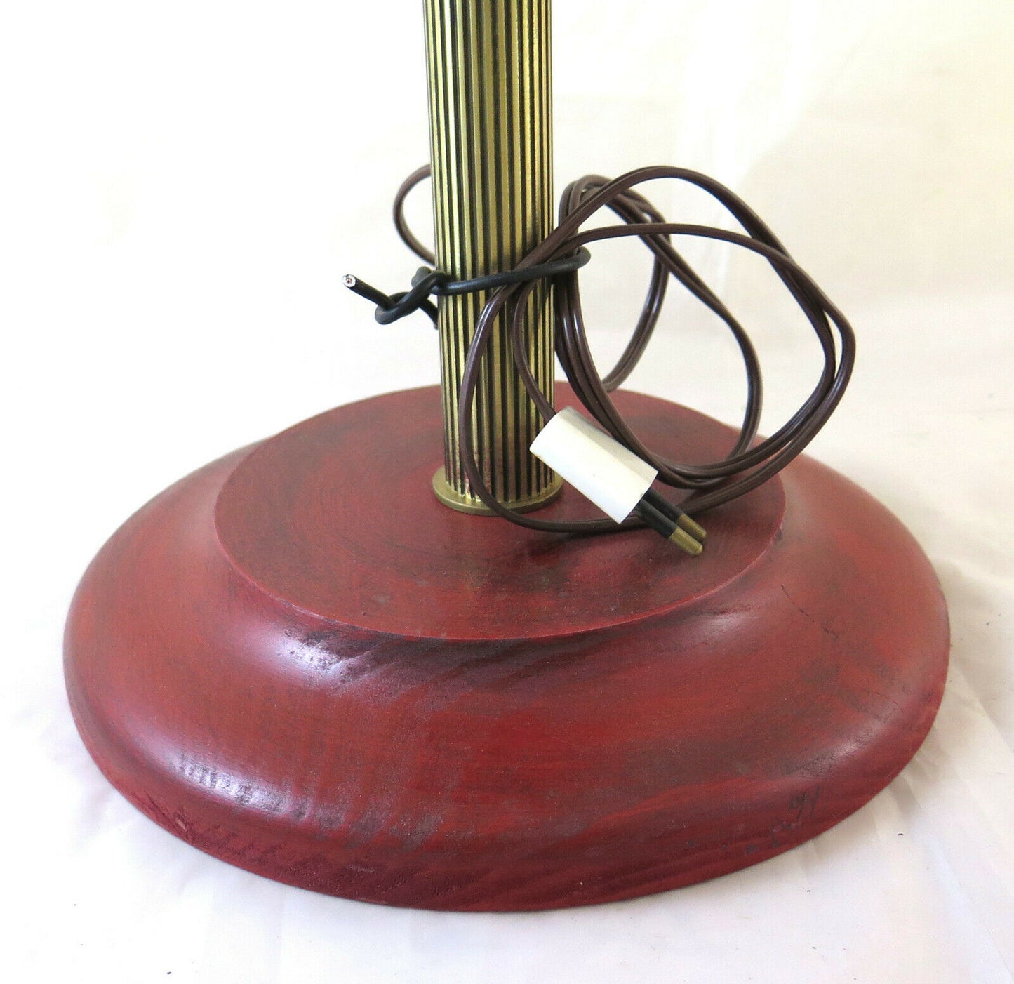 VINTAGE DESIGN TABLE OR FLOOR LAMP IN HAND FORGED WROUGHT IRON CH6 