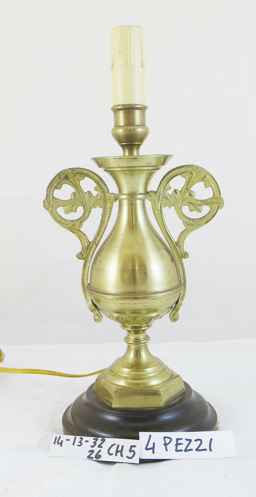 VINTAGE GOLDEN ABAT-JOUR BRASS TABLE LAMP FOR DESK OR WORK CH5