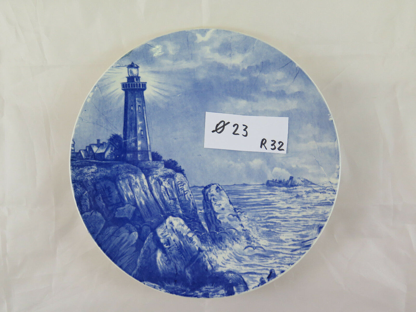 COLLECTOR'S PLATE IN CERAMIC VILLEROY&amp;BOCH VINTAGE ORIGINAL CERAMIC R32