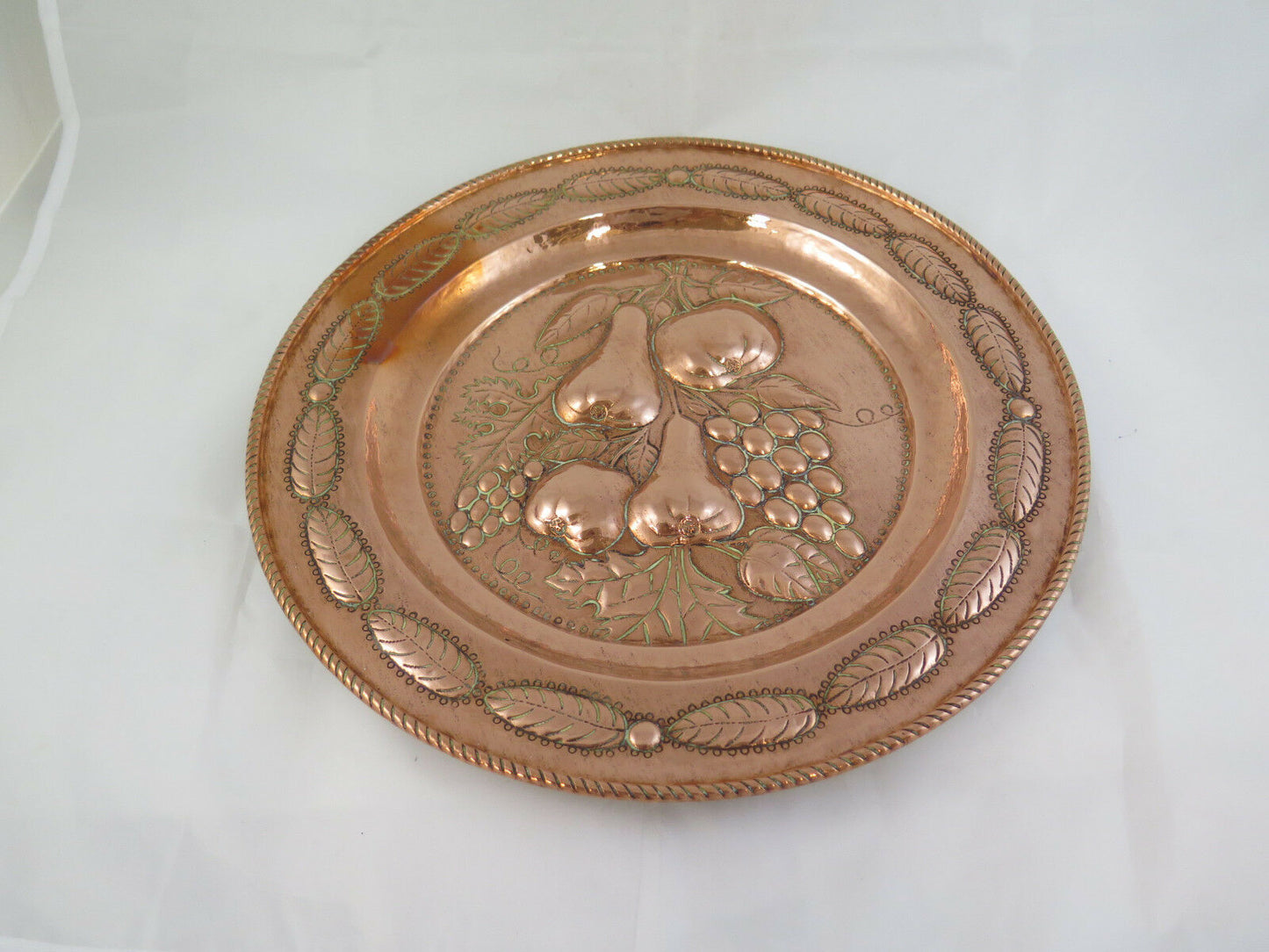 LARGE ANTIQUE COPPER EMBOSSED PLATE WITH GRAPES FRUIT CENTERPIECE R90