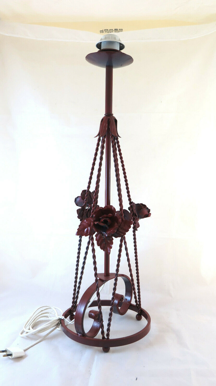 VINTAGE DESIGN FLOOR TABLE LAMP IN HAND FORGED WROUGHT IRON CH6 