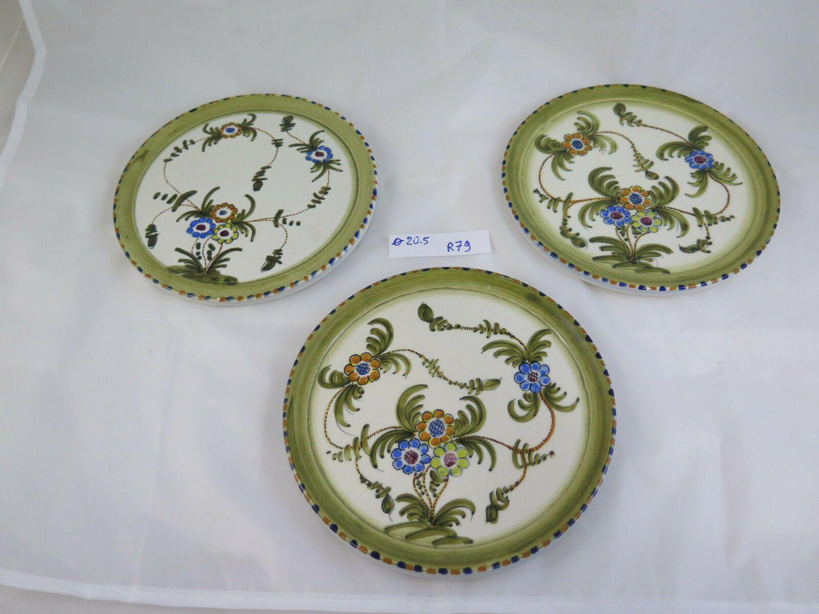 TRE PIATTI IN CERAMICA TRE MONTI REPUBBLICA DI SAN MARINO DIPINTI A MANO R79 - Belbello Antiques