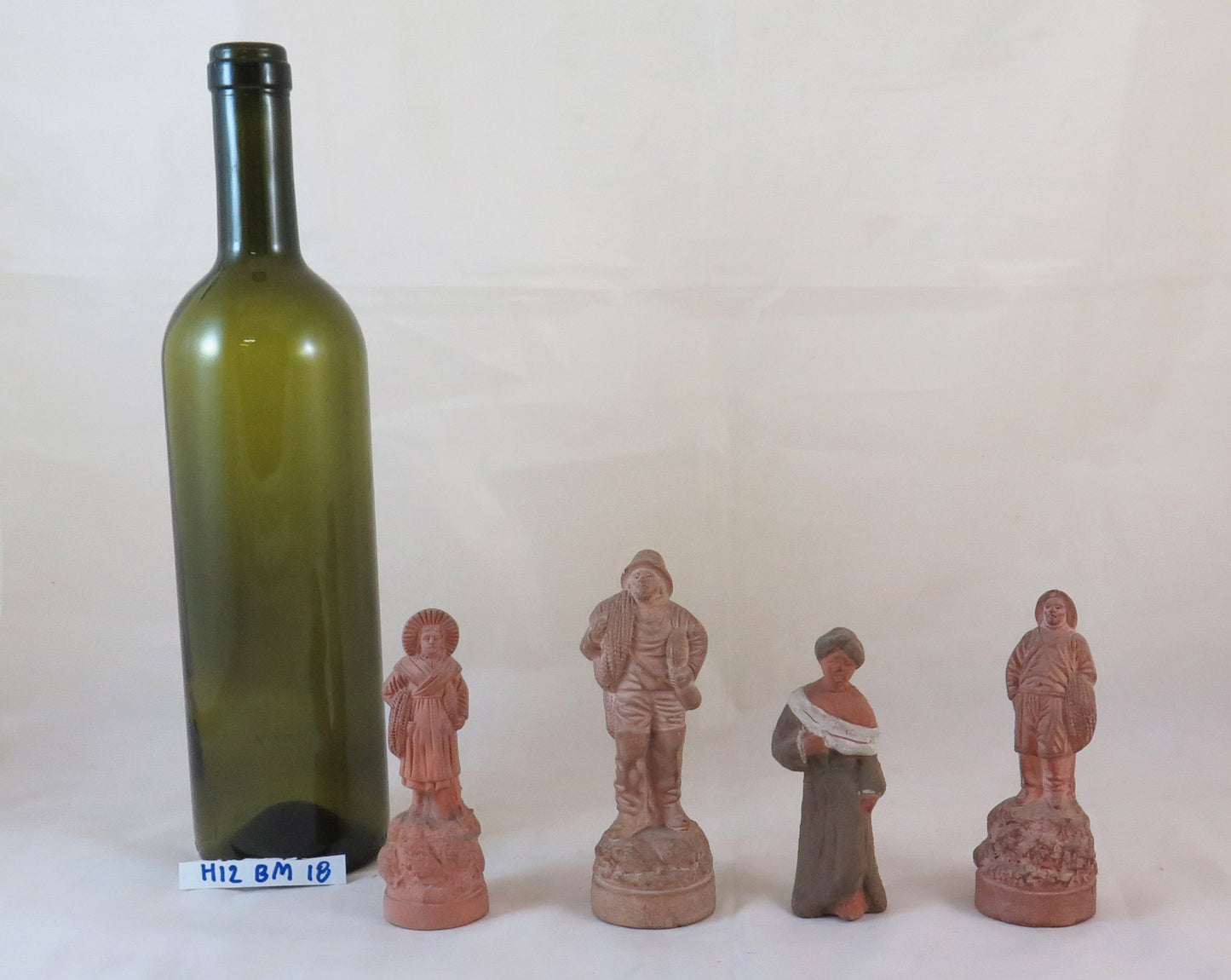 4 OLD TERRACOTTA FIGURINES CHARACTERS SCULPTURE STATUE BM18 COLLECTION