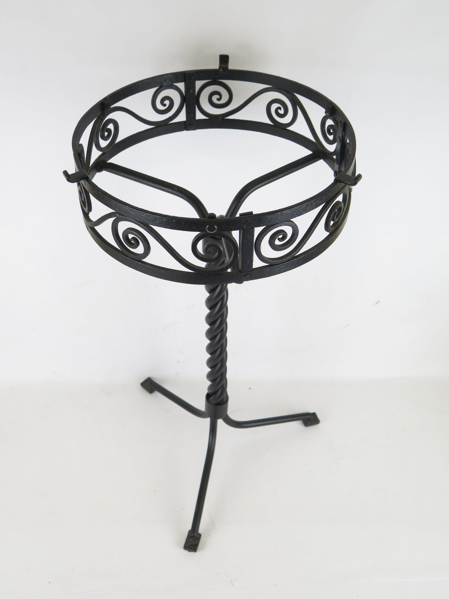 OLD HIGH QUALITY HAND FORGED WROUGHT IRON TABLE CH