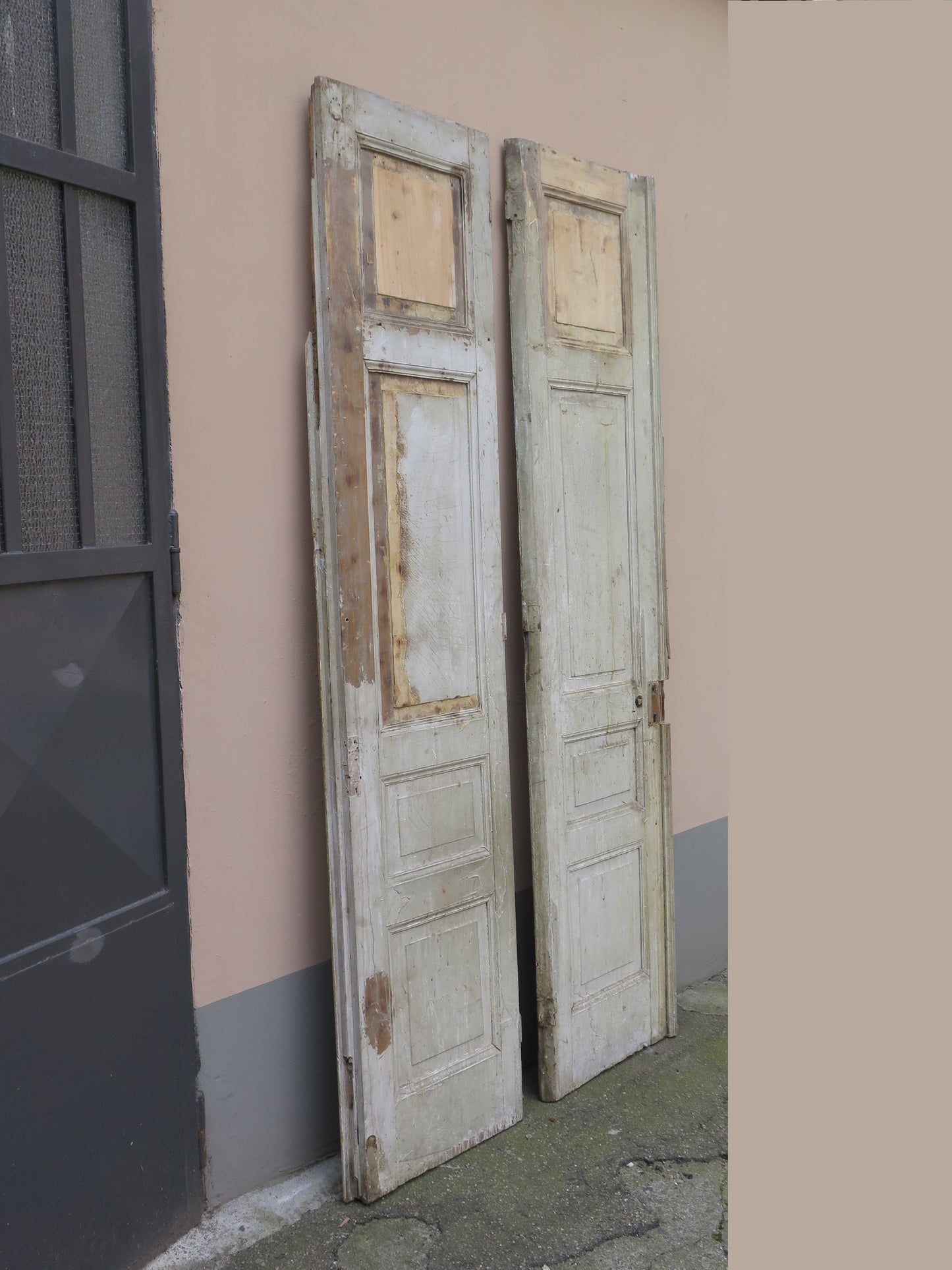 TWO ANCIENT WOODEN DOORS TO BE RESTORED 222x53 cm