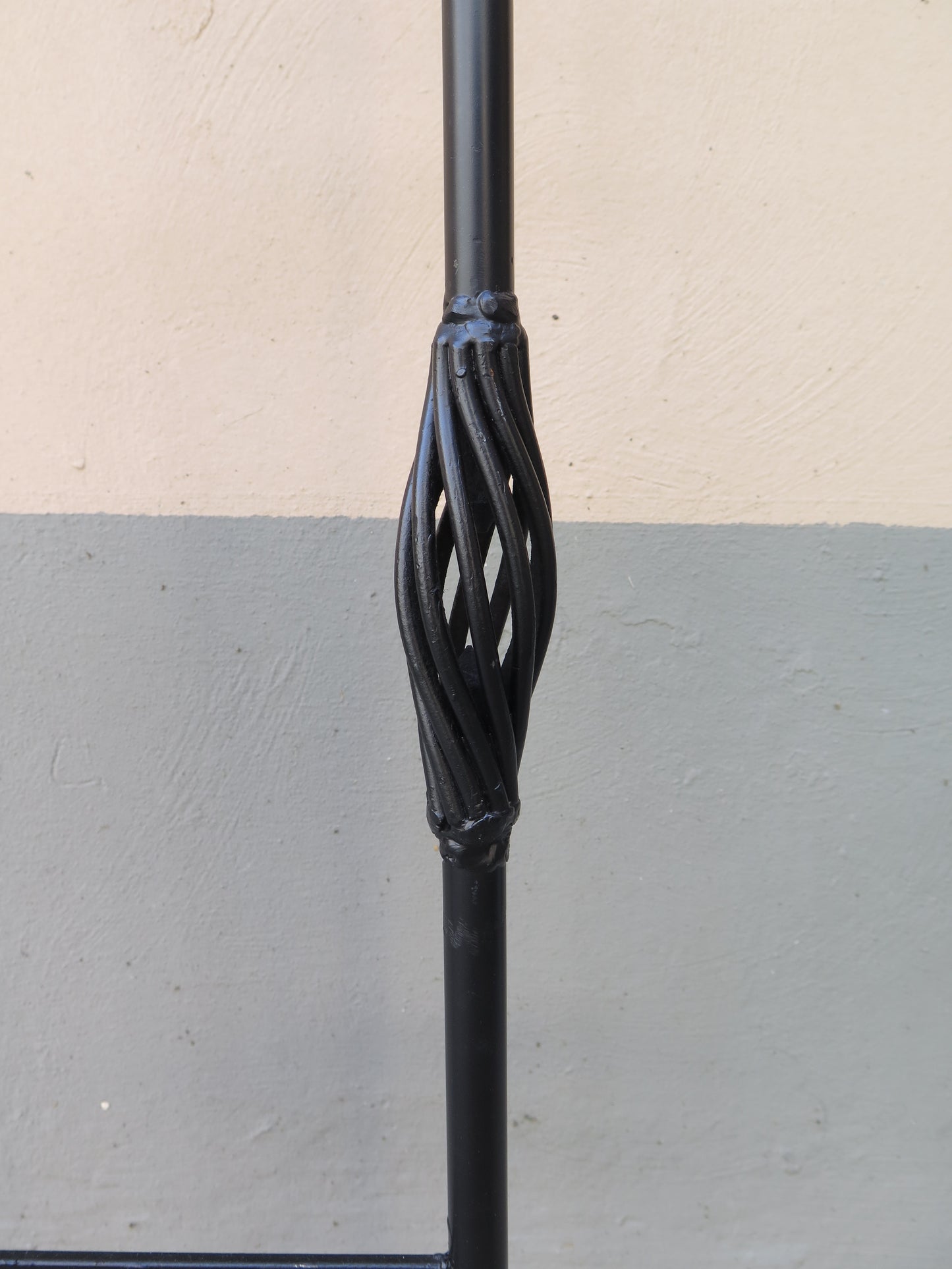 FLOOR LAMP FOR LIVING ROOM IN WROUGHT IRON HIGH 140 CM VINTAGE CH