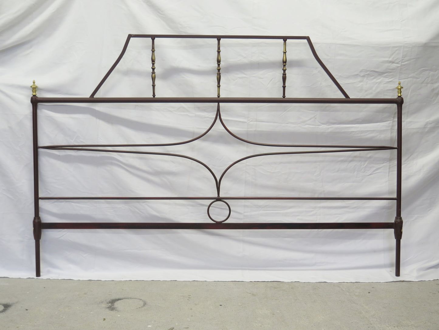 VINTAGE HAND FORGED WROUGHT IRON HEADBOARD FOR DOUBLE BED 61 CH