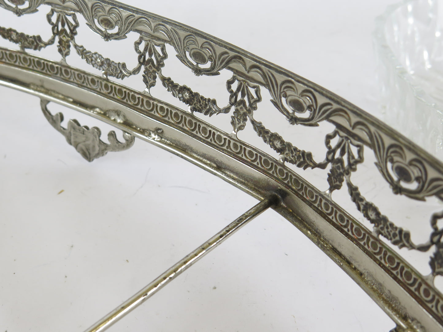 CENTERPIECE IN SILVER METAL AND CRYSTAL EARLY CENTURY PLATE TRAY VN8