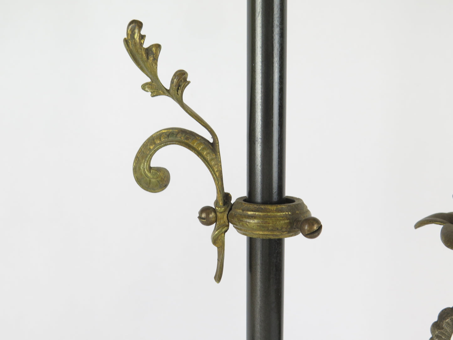 TABLE LAMP IN METAL AND WROUGHT IRON FLORAL FLOWERS ARTE CH37