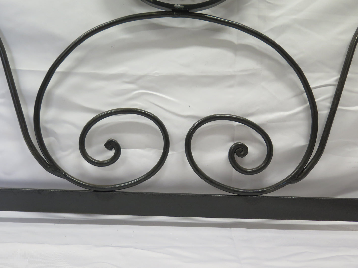 HEADBOARD IN HAND FORGED WROUGHT IRON VINTAGE DOUBLE BED 48 CH