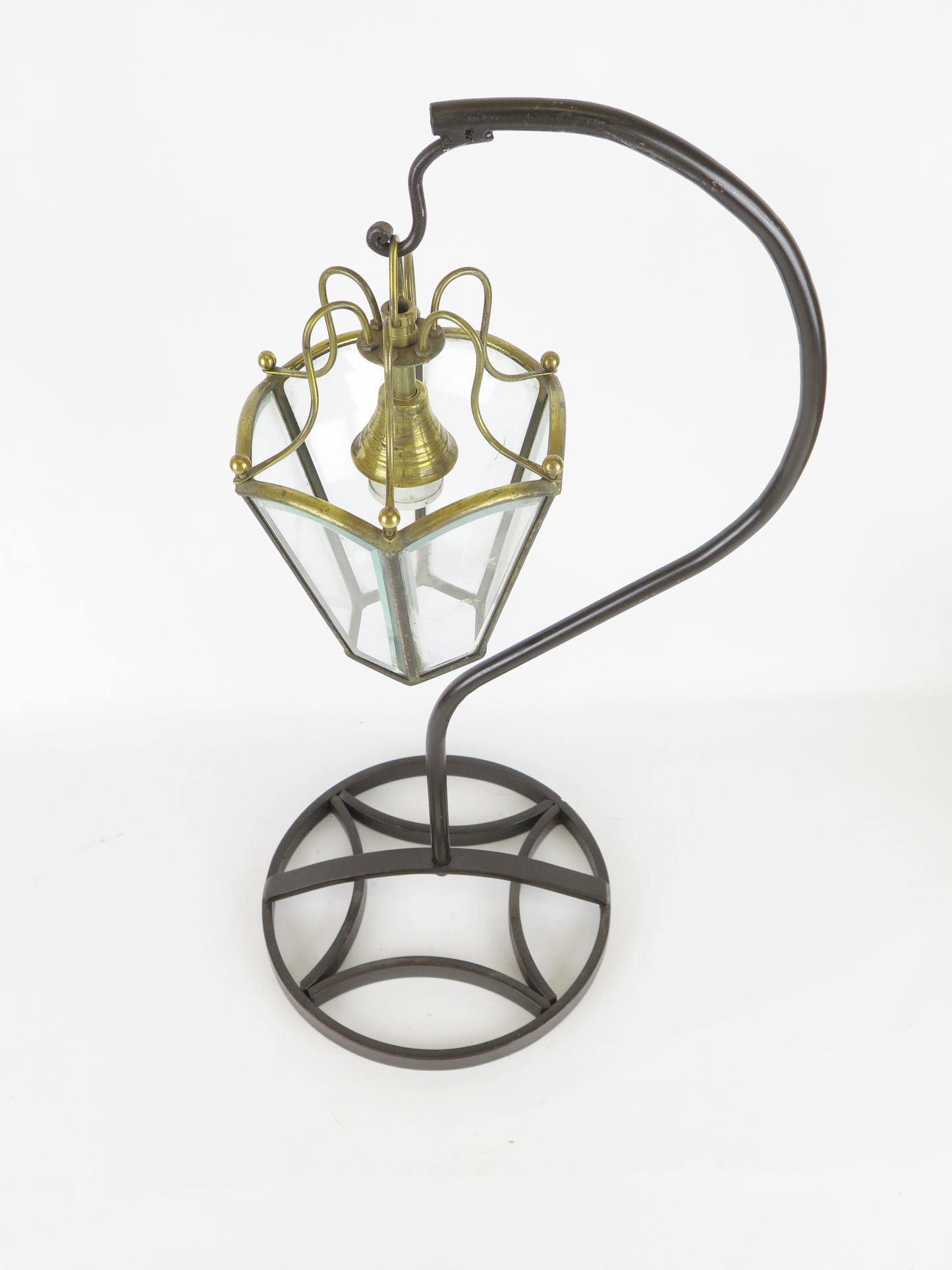 TABLE LAMP IN METAL AND WROUGHT IRON VINTAGE CIRCULAR DESIGN ARTE CH15