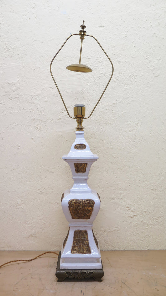 ELEGANT ABAT-JOUR TABLE LAMP IN OLD VINTAGE CERAMIC AND BRONZE